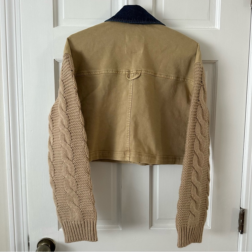 Avec Les Filles Beige Cropped Jacket with Dark Blue Collar - Picture 8 of 8